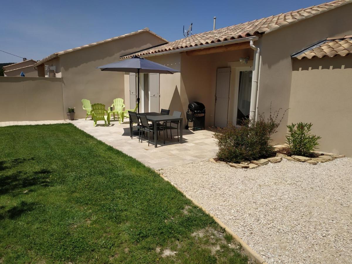 Villa Les Lauzes De Saint Michel à Entrechaux Extérieur photo